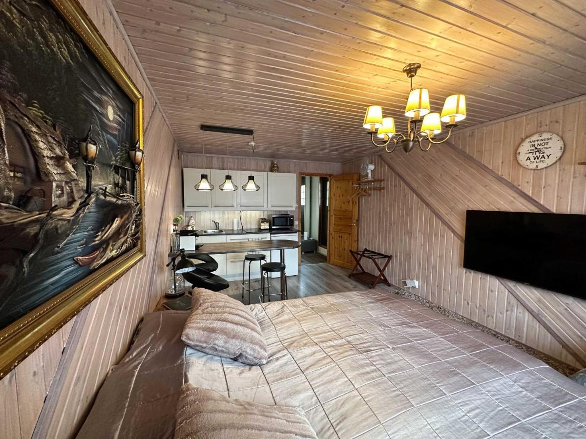 Koivula Guest House Котка Экстерьер фото